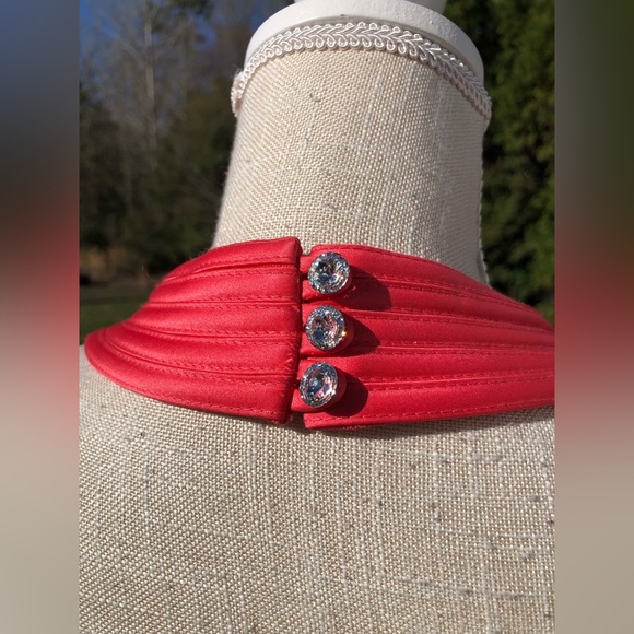 JS Collection halter top with rhinestones neck closure, back zipper, size 8 - Picture 6 of 7